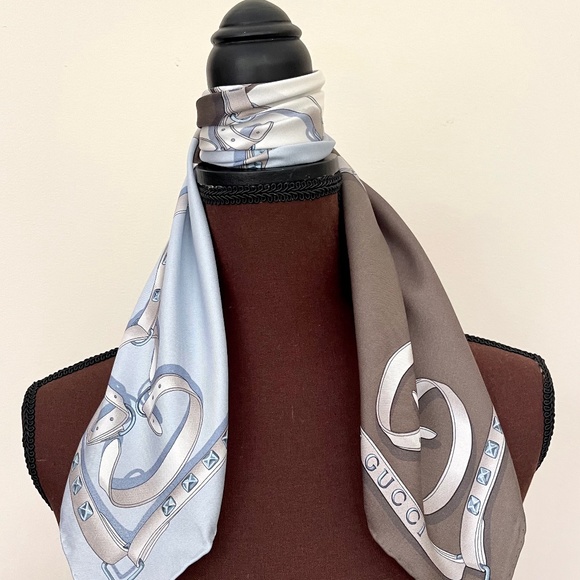 Gucci Logo Chains Color-Block Brown Blue GG Silk Scarf - Picture 13 of 13